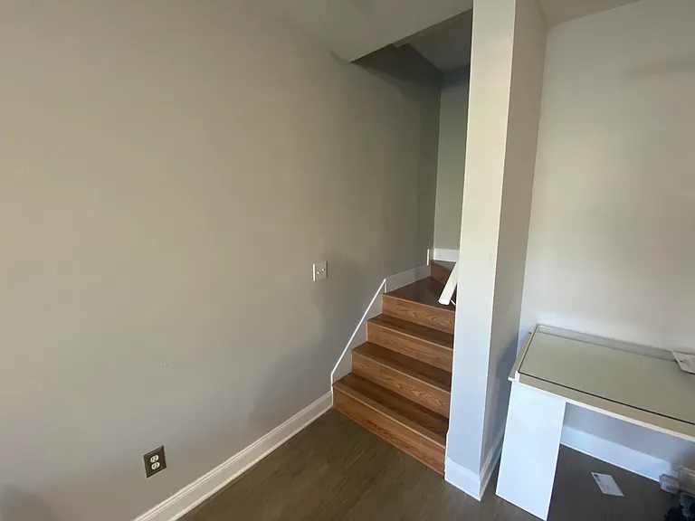 419 Wilton Cir #419 — Photo 5