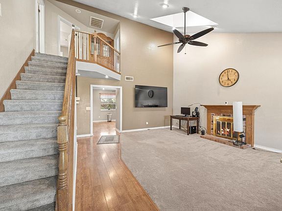 4th image of 2705 Lahontan Dr