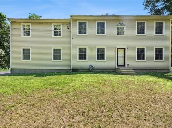 515 S Main St, Raynham, MA 02767