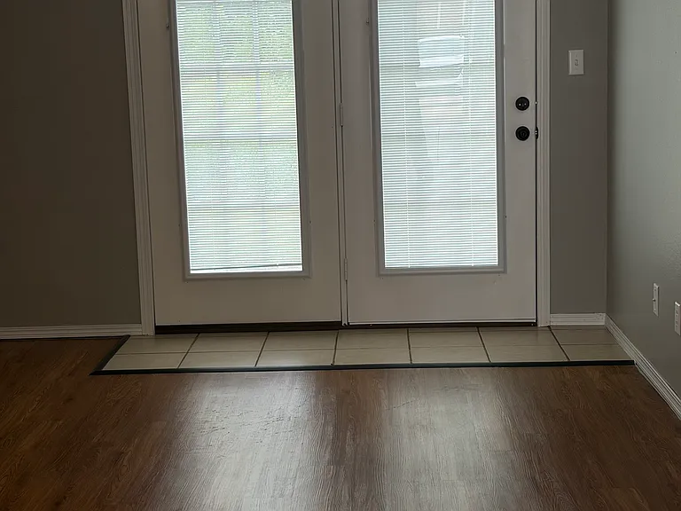 2709 Trailwood Dr #B — Photo 9
