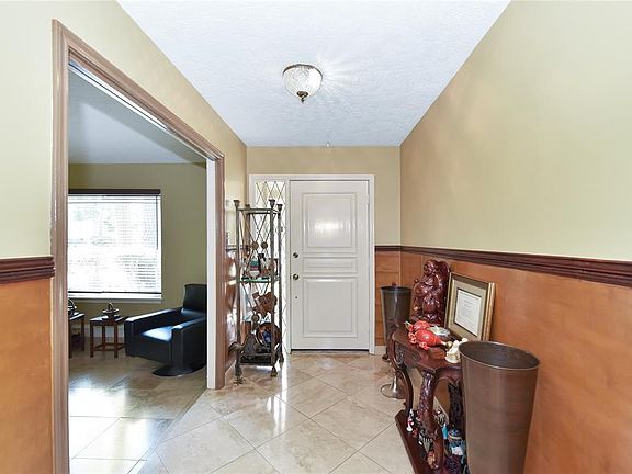 4th image of 5215 Dana Leigh Dr