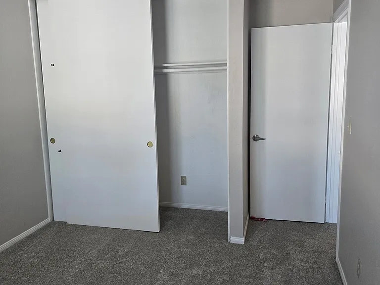 6728 Antilope St — Photo 22