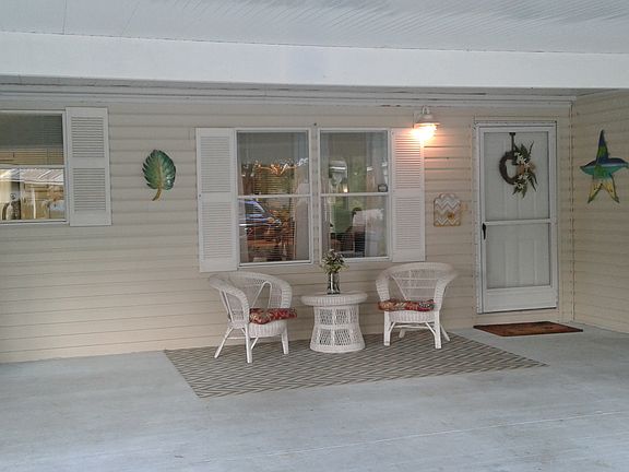 Front entry under carport 