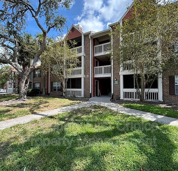 10200 Gandy Blvd #1008 — Photo 1