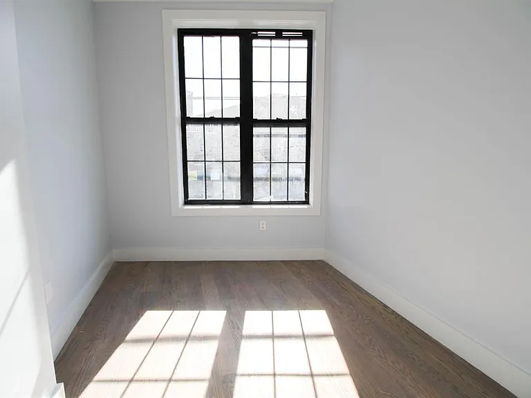 2 Stanwix St #3R — Photo 9