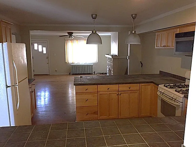 Building Photo - 624 Edmond St #A