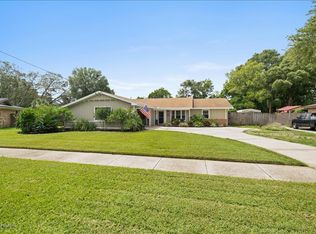 7426 Floral Ridge Dr, Jacksonville, FL 32277