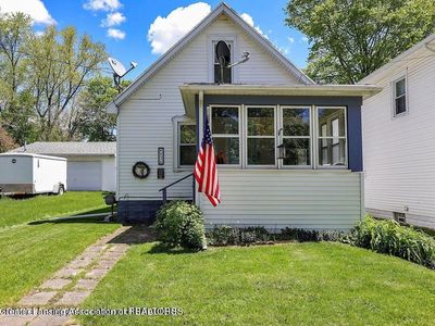 526 N Francis Ave, Lansing, MI, 48912