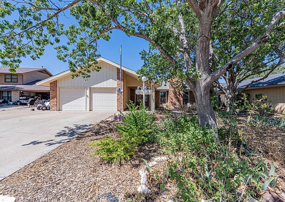 1st image of 4613 Applewood Dr