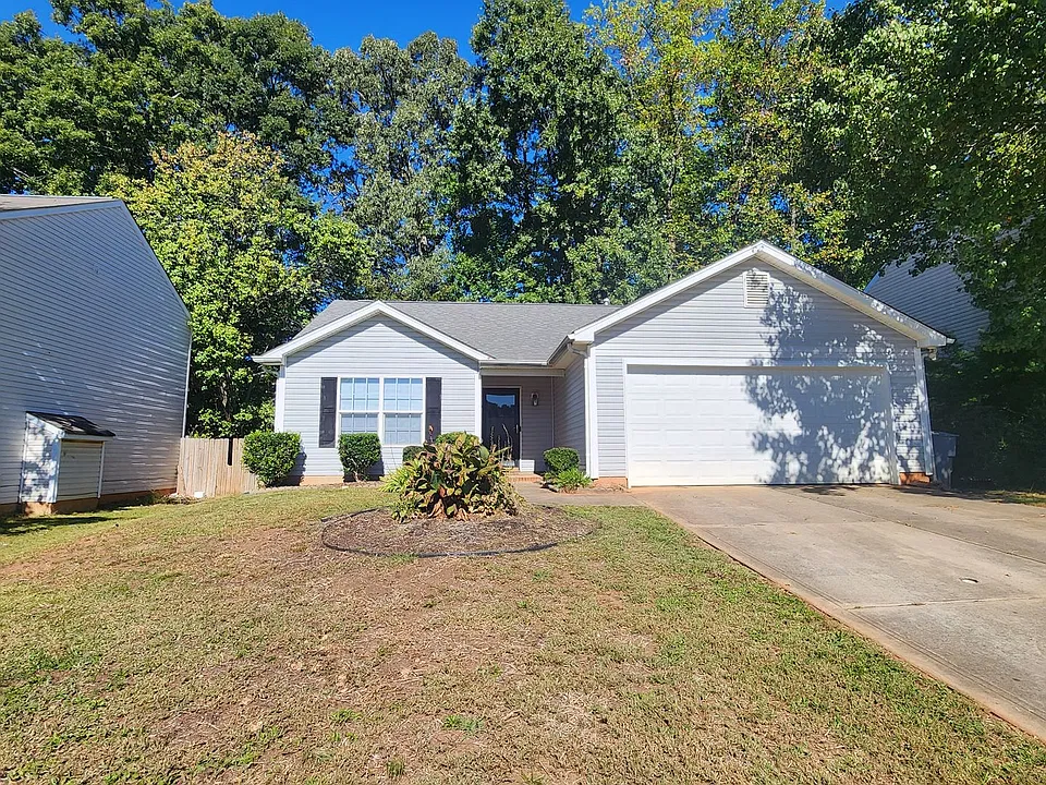 220 Graham Meadow Dr