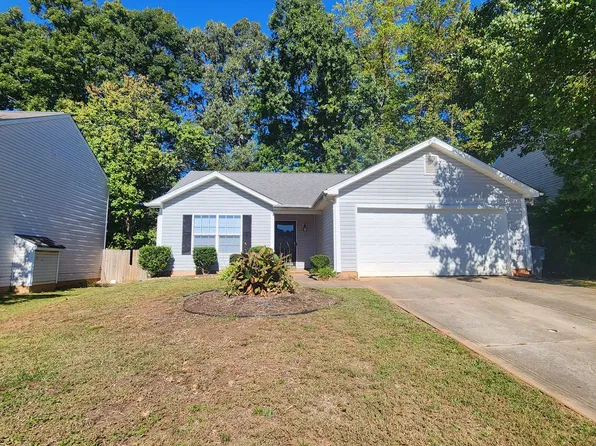220 Graham Meadow Dr, Charlotte, NC 28213
