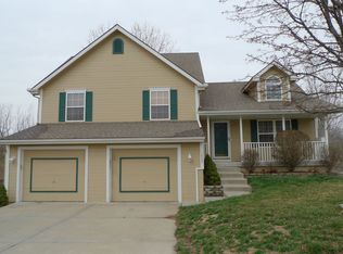 1889 Current St, Liberty, MO 64068