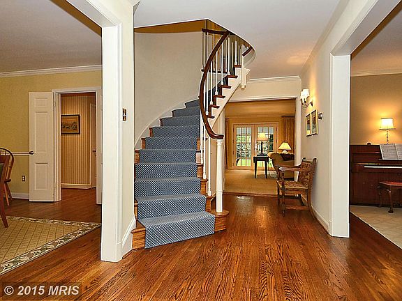 4th image of 10820 Stanmore Dr