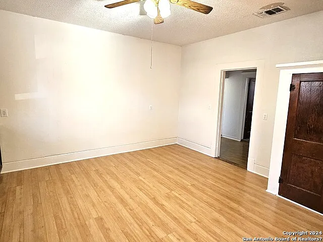 101 Santa Clara St — Photo 20