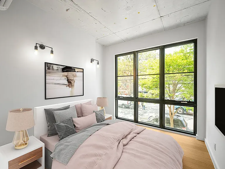 22-19 33rd St #4B — Photo 3