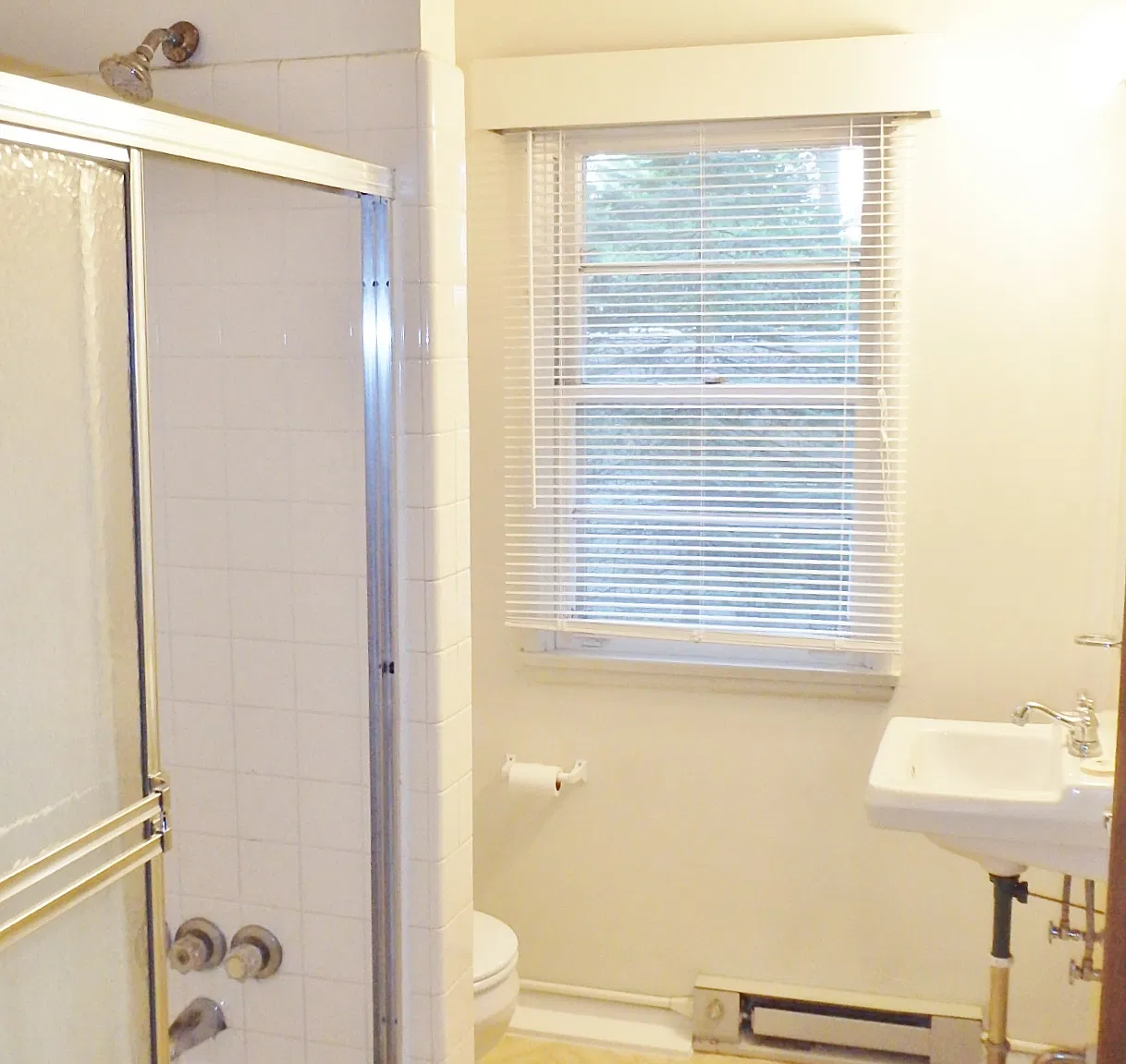919 Taylor St — Photo 3