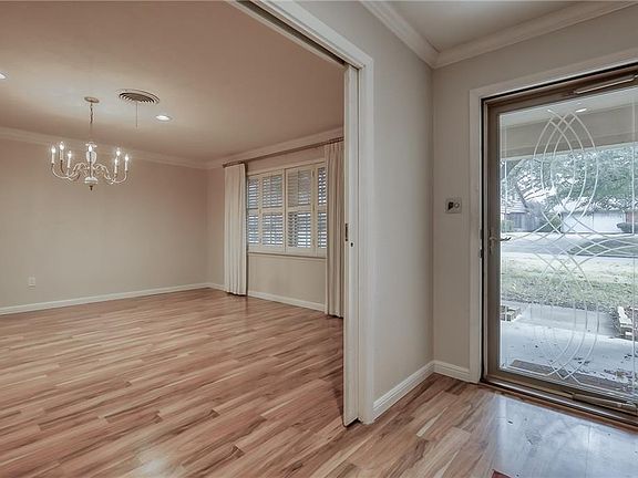 4th image of 5708 Winifred Dr