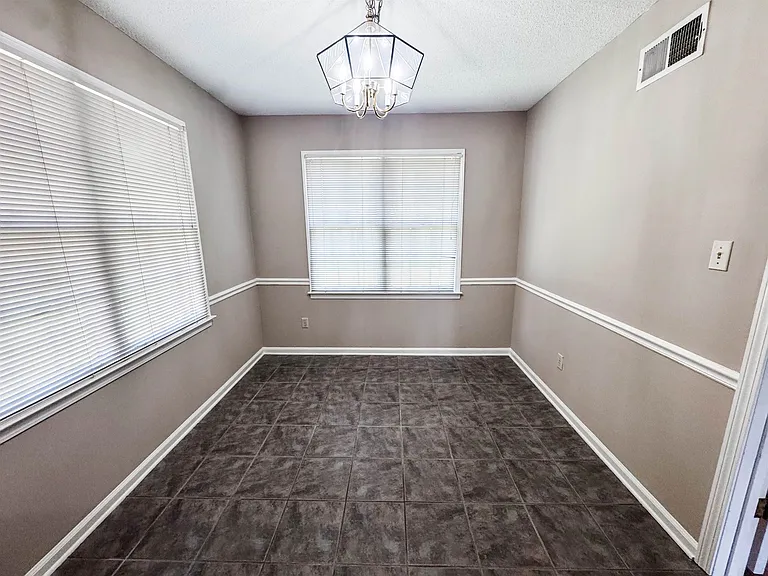 510 Autumn Run Dr — Photo 4