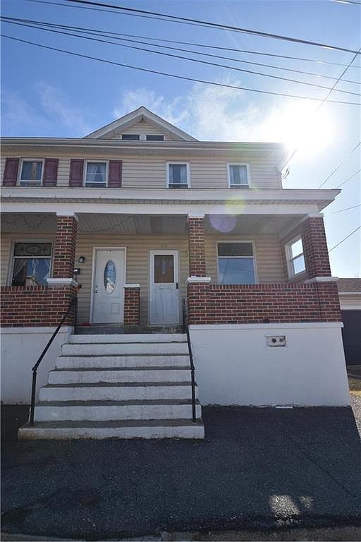 415 W White St, Summit Hill, PA 18250 Zillow