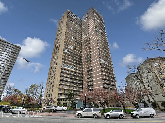 2nd image of 6040 Blvd E APT 28H