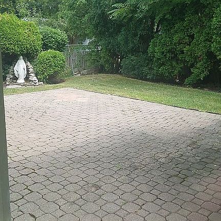 4th image of 3323 N Lewis Ave