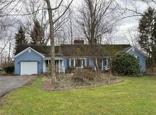 2117 Kinsman Rd NW, North Bloomfield, OH 44450