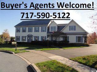 800 Clubhouse Dr, Mechanicsburg, PA 17050