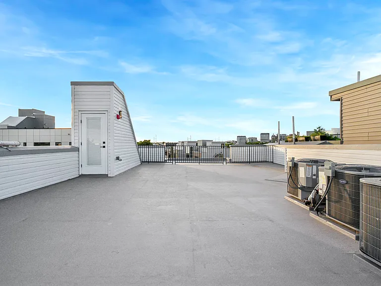 1621 Point Breeze Ave #4 — Photo 37