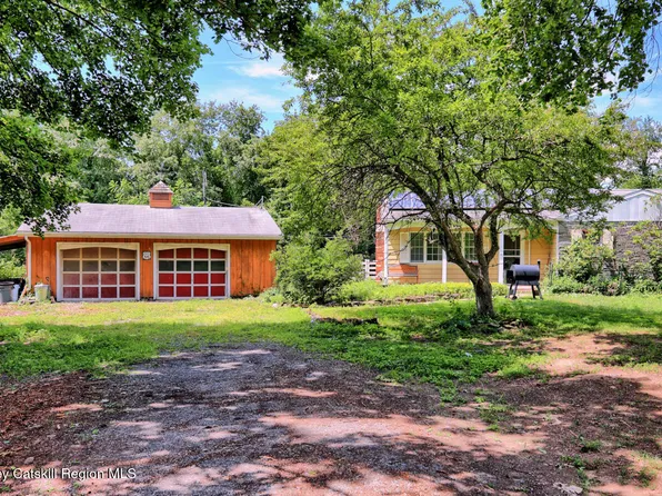 4520 State Route 66, Chatham, NY 12037