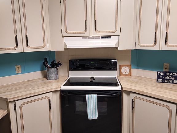 Kitchen Range