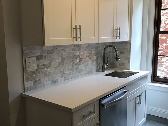 3rd image of 585 W End Ave #4A