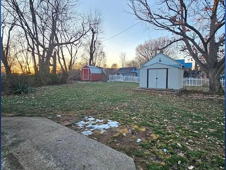 101 Vertrees Ct — Photo 6