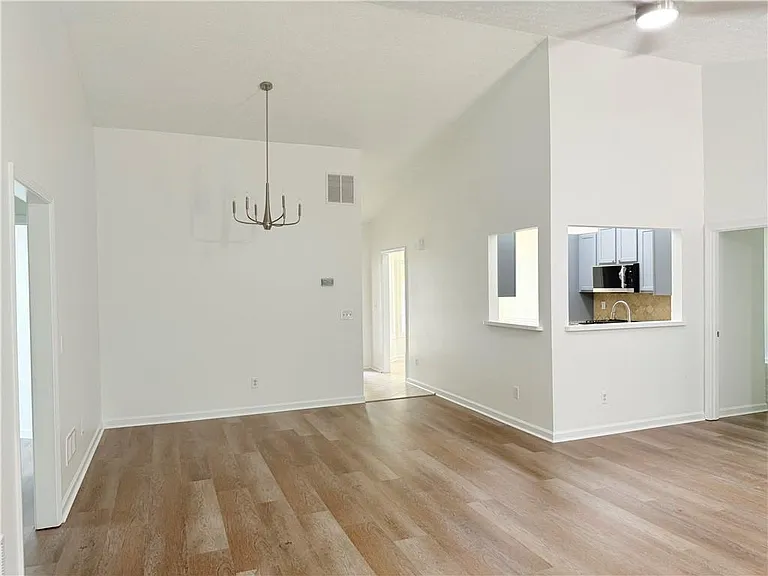 3095 Haverhill Rowe — Photo 21