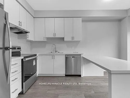 32 Vickers Rd — Photo 15