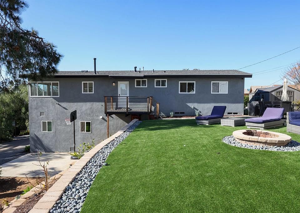 1st image of 9715 Emerald Hill Ln