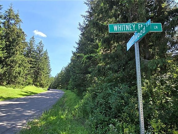 Intersection of Canyonwood and Whitney Farm Lane,