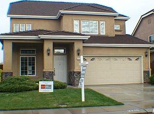 2715 Allegiance Ct, Riverbank, CA 95367