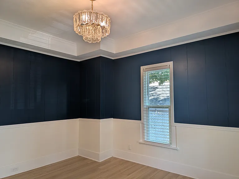 310 Eastern Ave NE — Photo 4