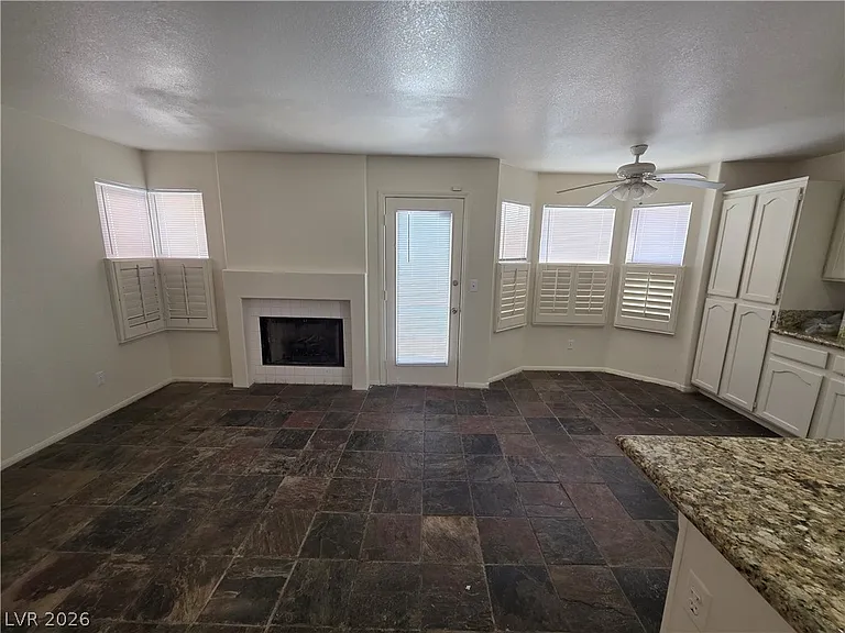 8008 Dover Shores Ave — Photo 59