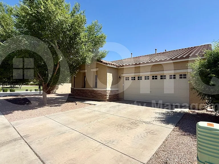 19763 E Arrowhead Trl — Photo 2