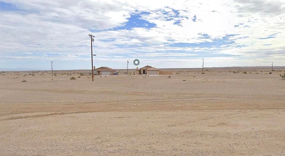 1st image of 1319 Riviera Cir