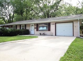 336 Maple St, Liberty, MO 64068