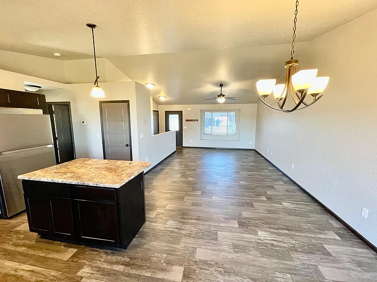 648 Bomber Way — Photo 3