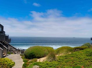 125 Surf Way APT 311, Monterey, CA 93940