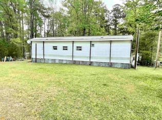 1346 Shore Line Dr, Tignall, GA 30668