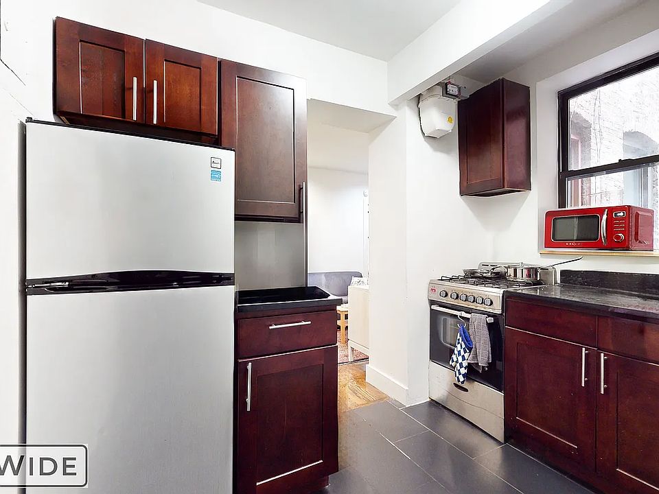 1st image of 86 E 4th St APT 6