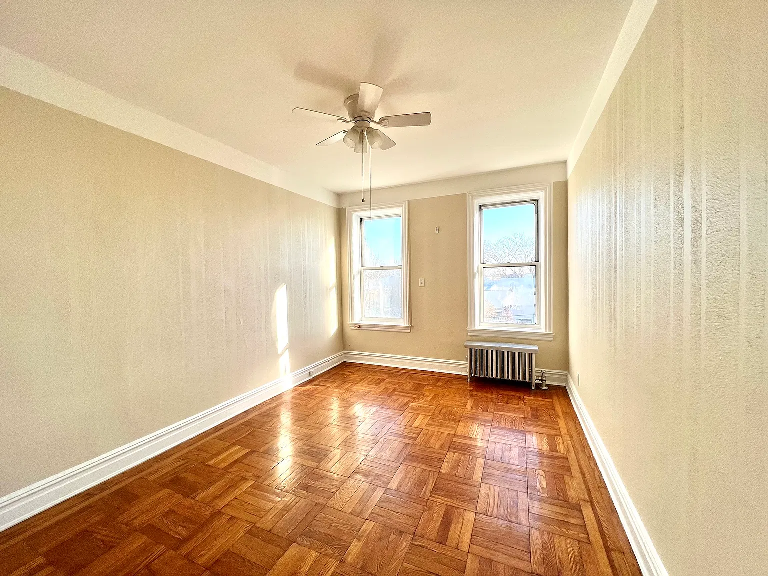 114 Terrace Place — Photo 1