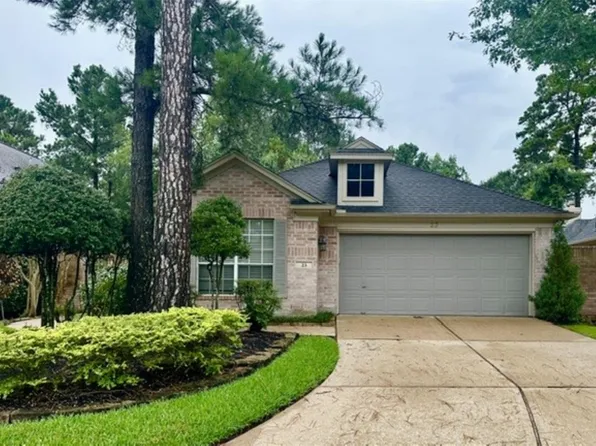 23 E Sienna Pl, Spring, TX 77382