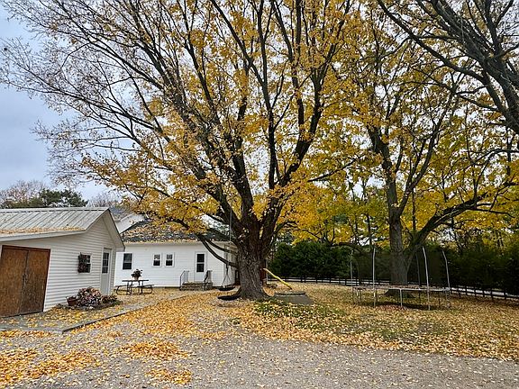 5th image of 2448 N Leval Ratt Rd