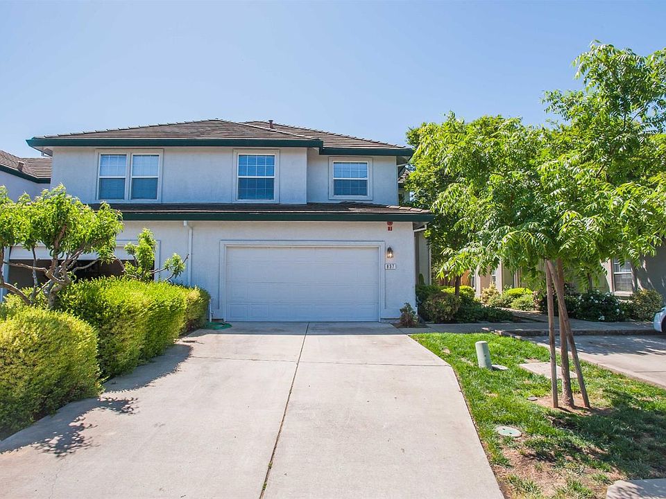 1st image of 837 Polar Bear Cir